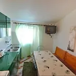Apartments Dragica Apartman *