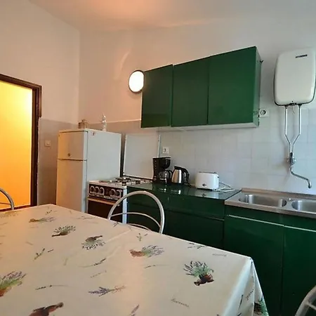 Apartments Dragica * Starigrad Paklenica