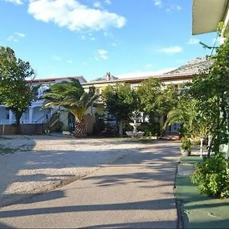 Apartments Dragica *