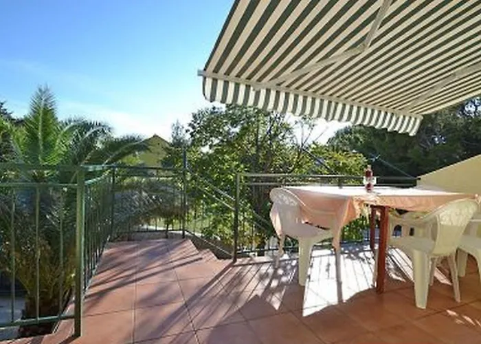 Dragica * Starigrad Paklenica